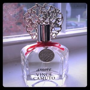 Vince Camuto“amore” perfume ((never used!))